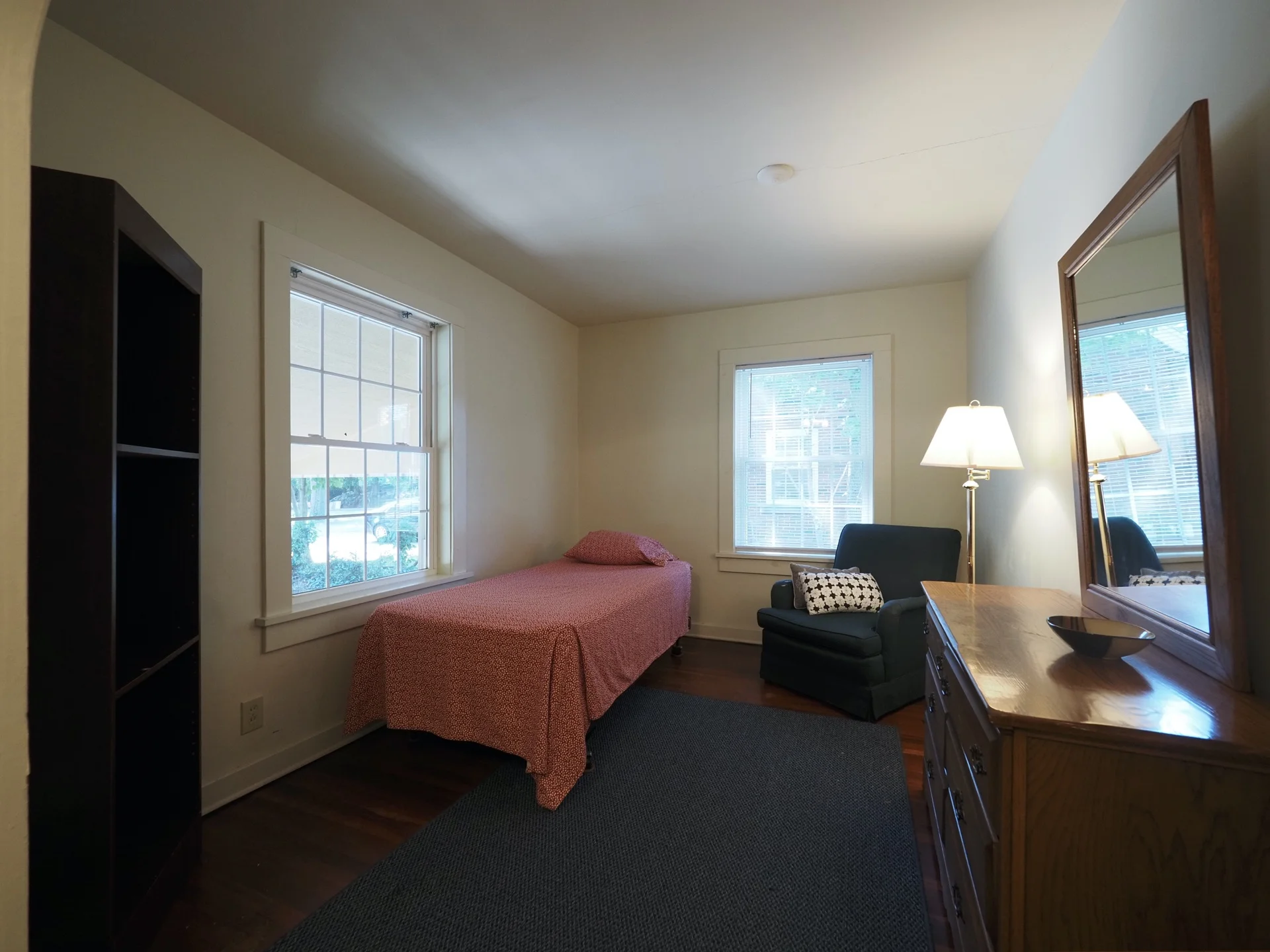 333 Room 12-2