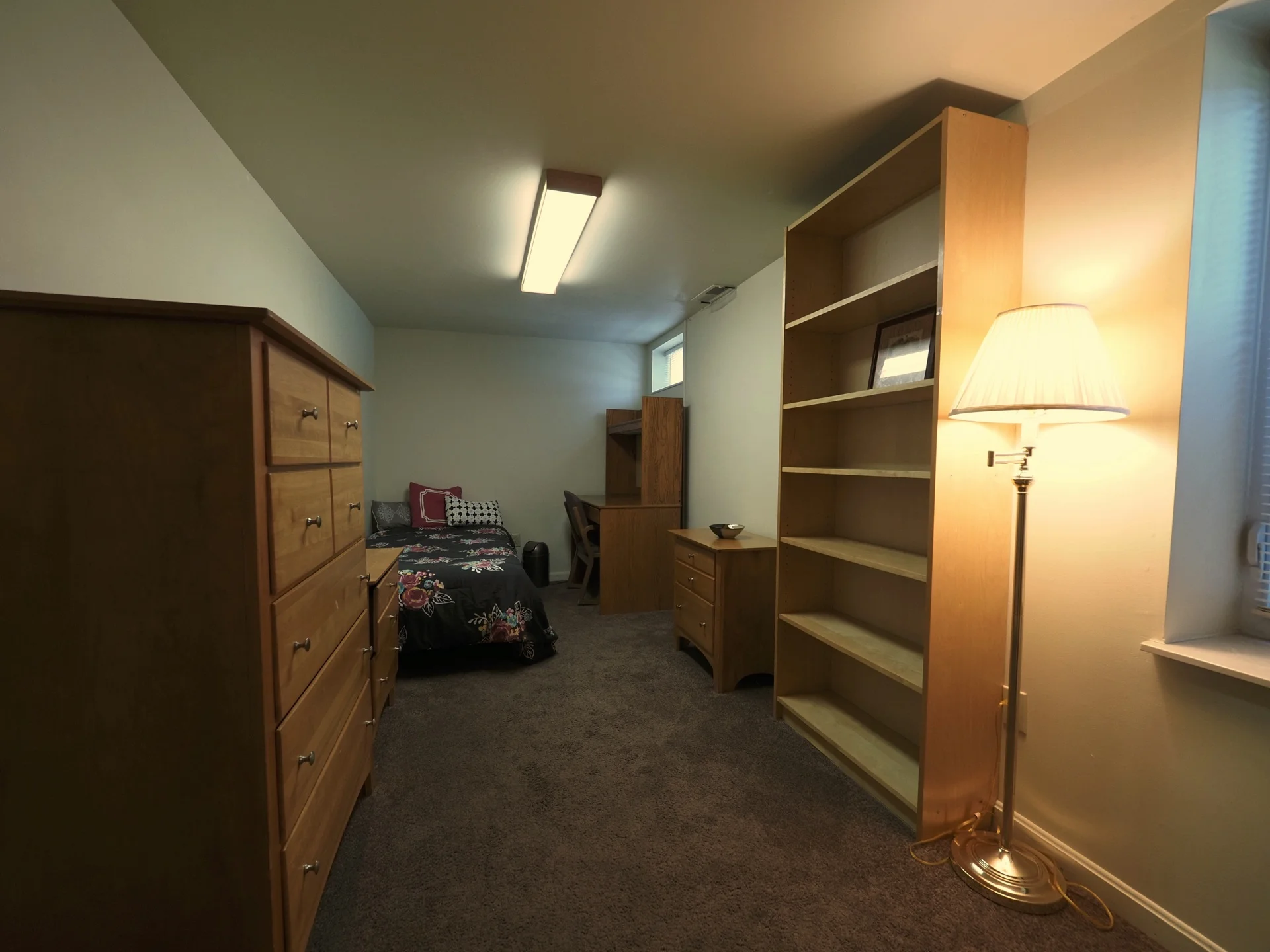 333 Room 1